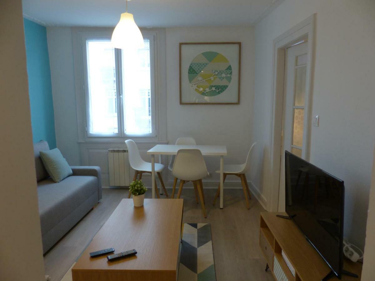 Appt Contemporain & Romantique Fosse Des Orphelins Apartment *